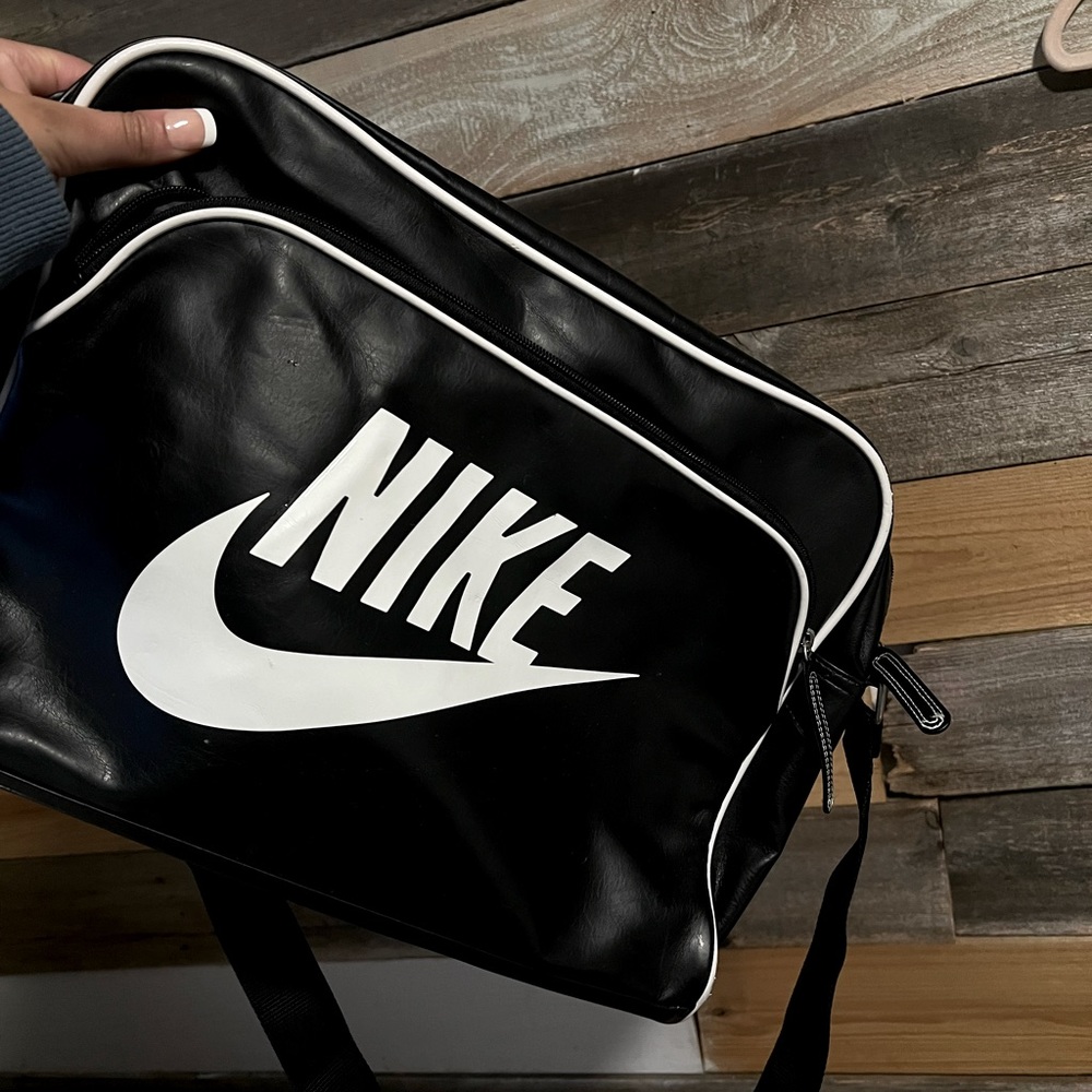 Black leather Nike bag